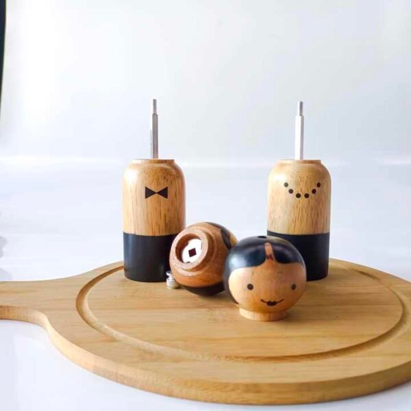 Cute Wooden Salt & Pepper Mills